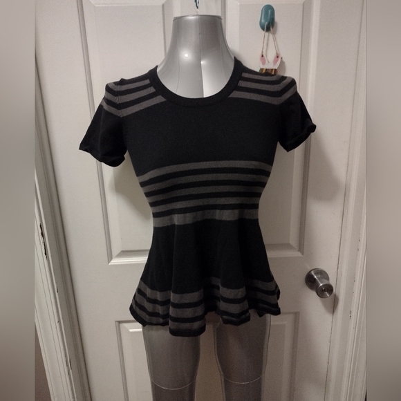 Rainbow Casual Black & Gray Stripped Tunic Sz M - Picture 4 of 4